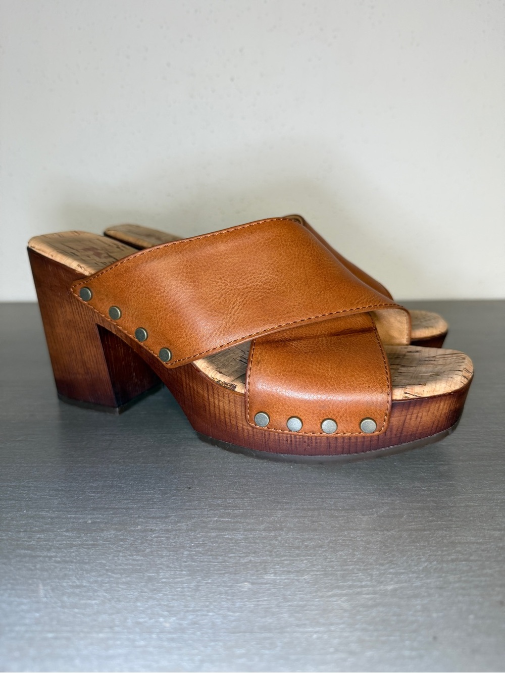 Korks Women's Size 7M Shoes Brown Leather Comfort Casual Wedge Platform Sandals
